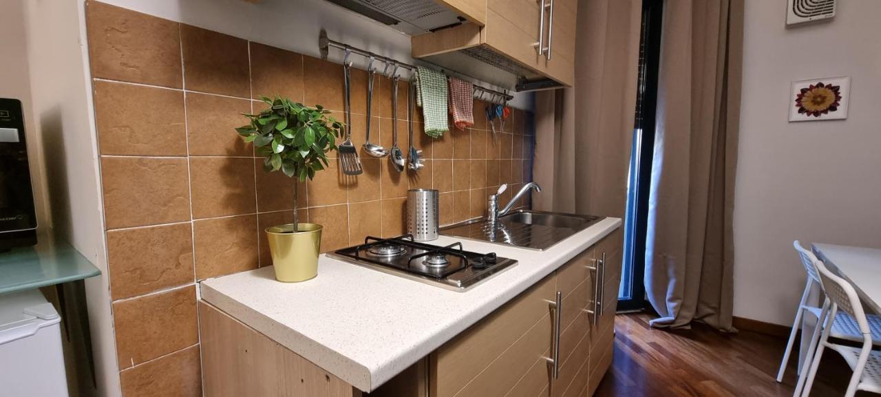 Apartamento Via Battisti 109 Caserta Exterior foto