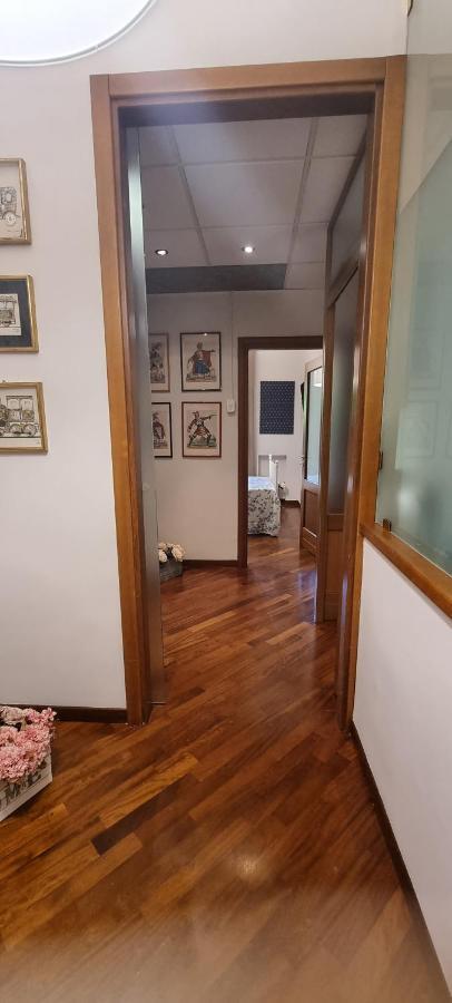 Apartamento Via Battisti 109 Caserta Exterior foto