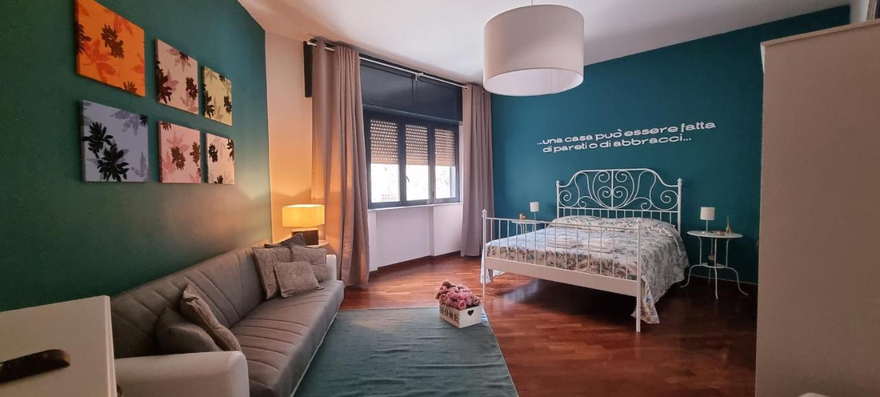 Apartamento Via Battisti 109 Caserta Exterior foto